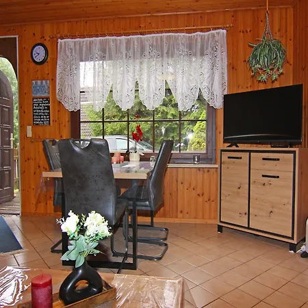 Ferienhaus, Dolgen Am See, Cleaning Included * Hohen Sprenz
