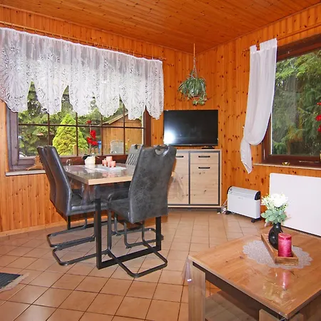 Ferienhaus, Dolgen Am See, Cleaning Included Casa de Férias *